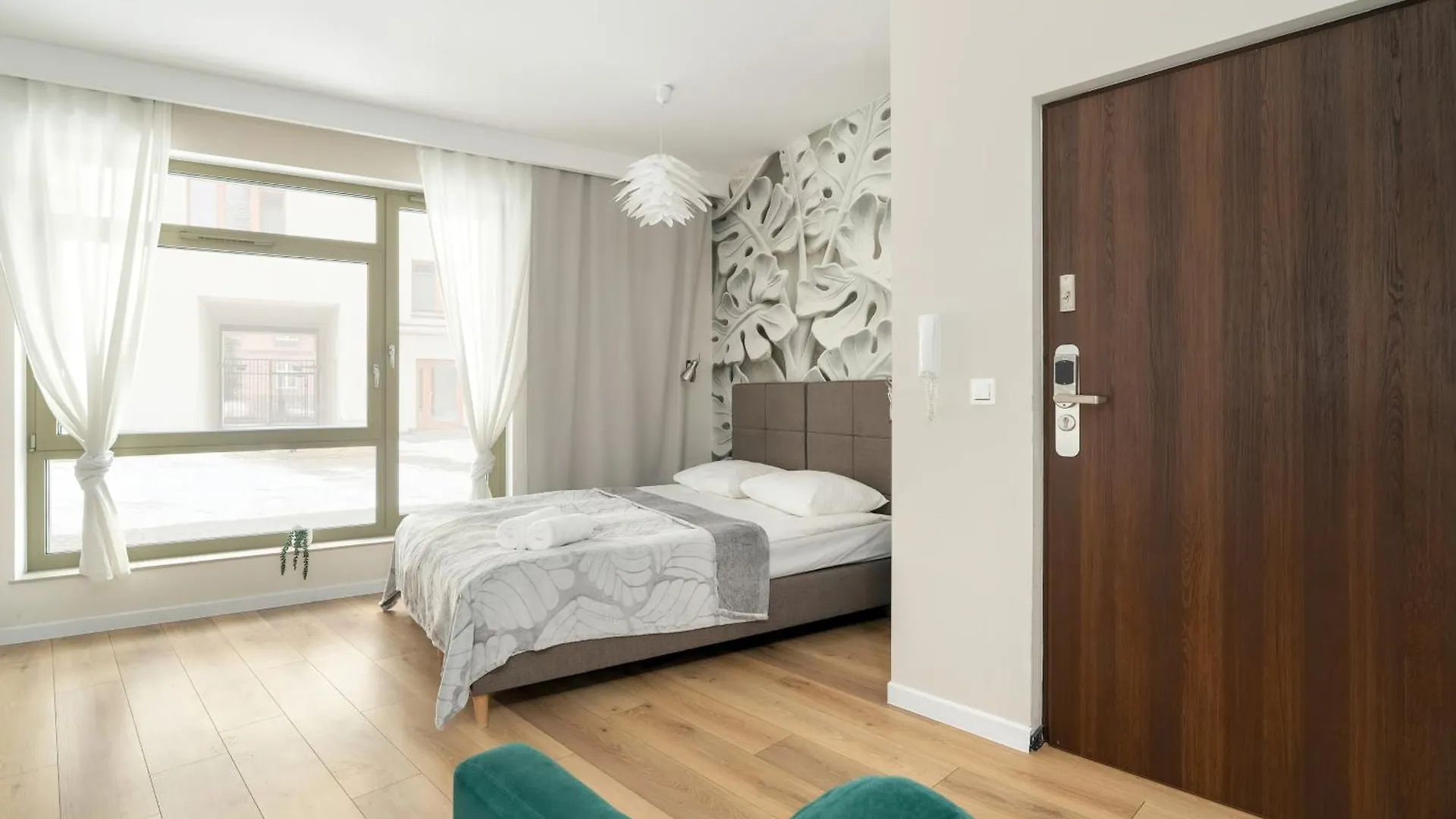 Apartament Stylowe I Eleganckie Studia Very Berry W Poznaniu By Noclegi Renters Polska